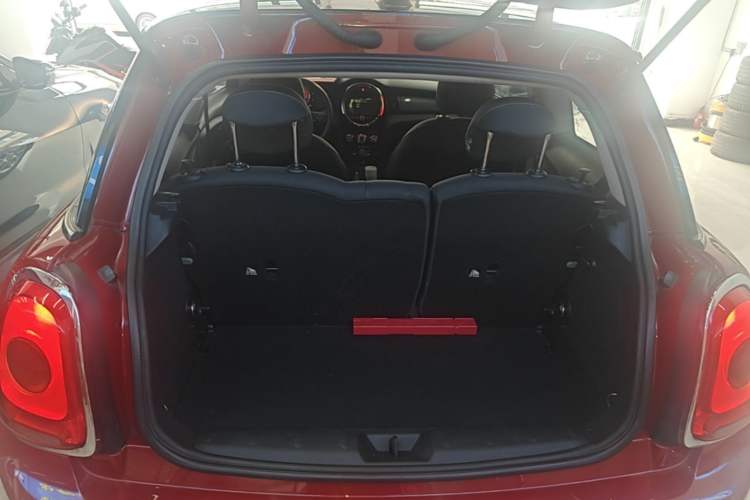 Used MINI 2014 1.5T COOPER Fun Trunk