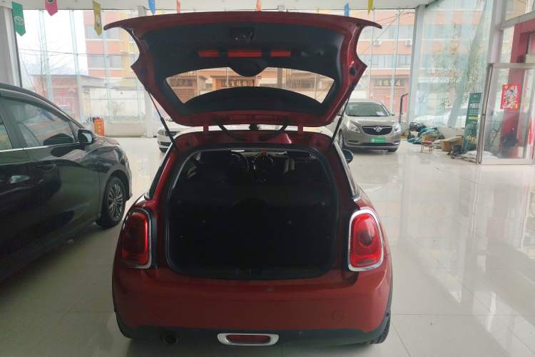 Used MINI 2014 1.5T COOPER Fun Trunk
