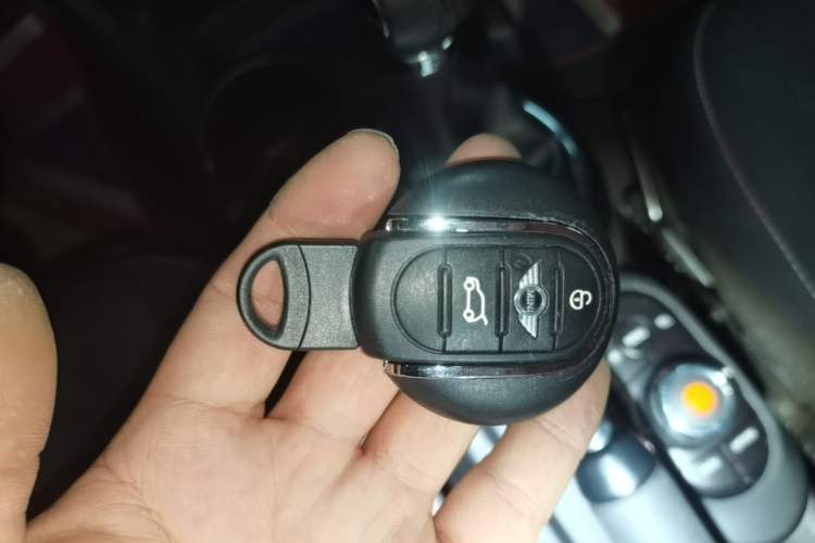 Used MINI 2014 1.5T COOPER Fun Vehicle Key