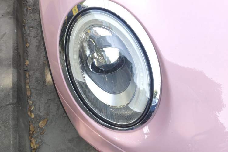 Used MINI 2014 1.5T COOPER Excitement Right Front Headlight