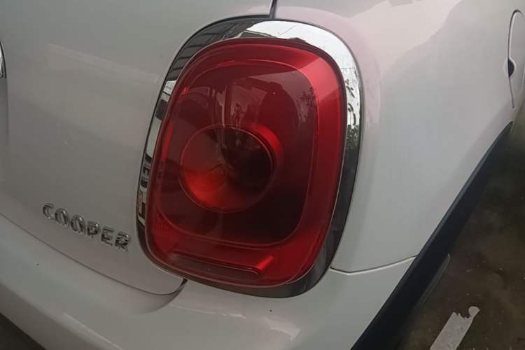 Used MINI 2014 1.5T COOPER Fun Right Rear Taillight