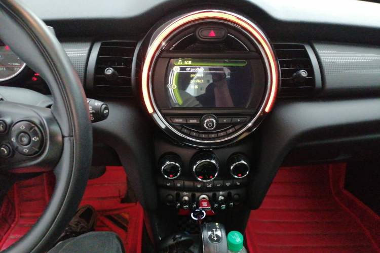 Used MINI 2014 1.5T COOPER Excitement Audio And AC Panel