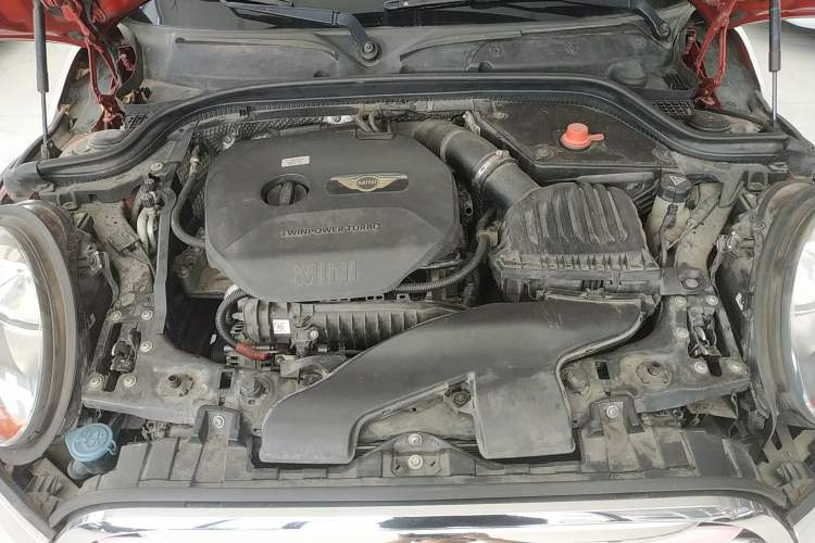Used MINI 2014 1.2T ONE+ Engine Bay