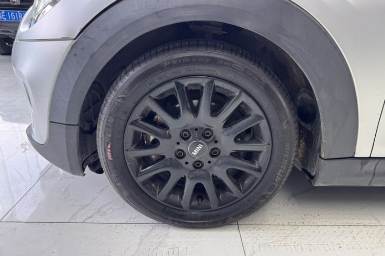 Used MINI 2014 1.2T ONE+ Exterior 5