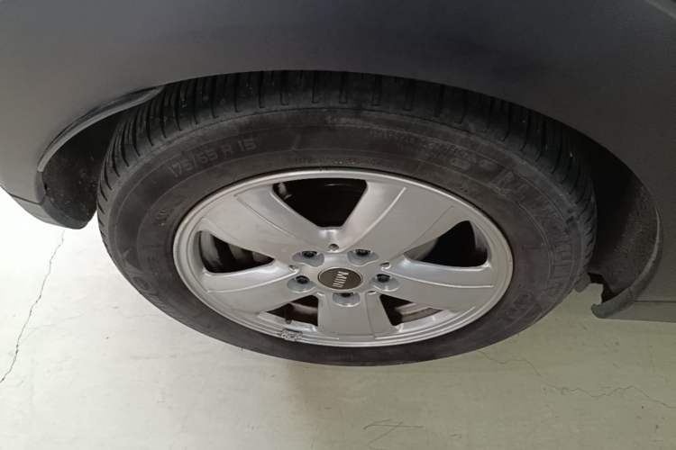 Used MINI 2014 1.2T ONE Exterior 5