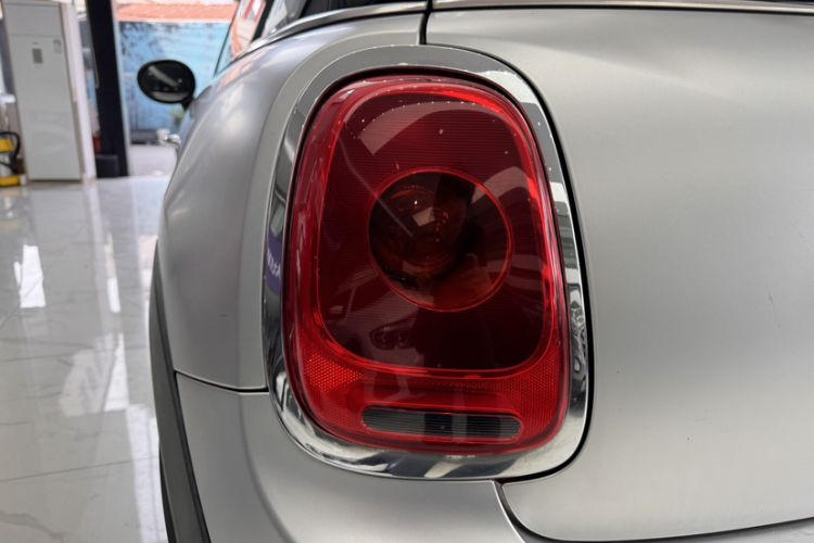 Used MINI 2014 1.2T ONE+ Exterior 6