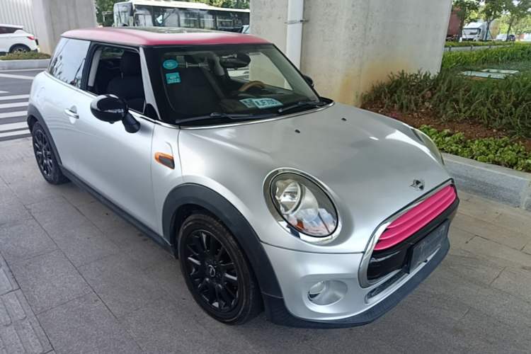 Used MINI 2014 1.5T COOPER Fun Front Right 45 Deg
