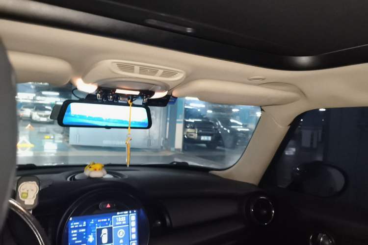 Used MINI 2014 1.2T ONE+ Headliner