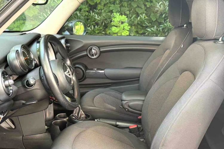 Used MINI 2014 1.2T ONE Interior 2