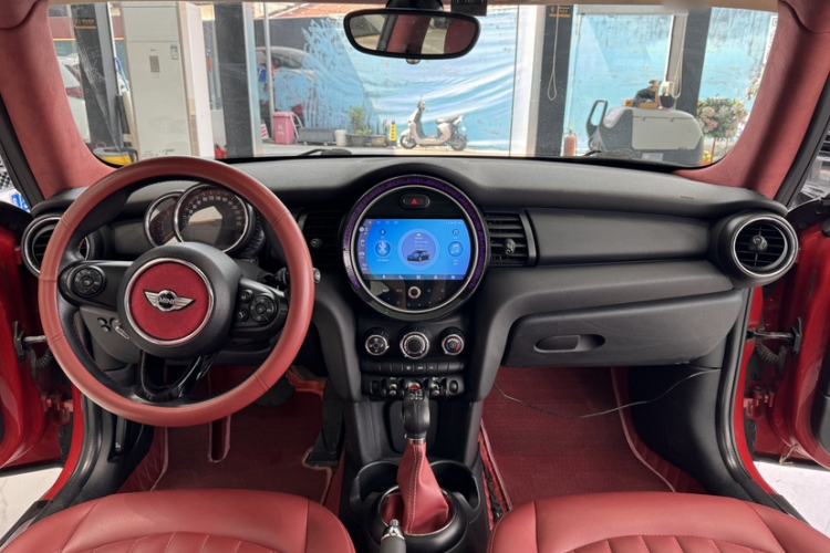 Used MINI 2014 1.2T ONE+ Interior 7