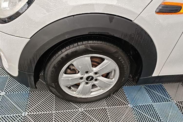Used MINI 2014 1.2T ONE Left Front Wheel Hub