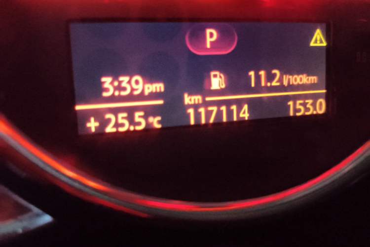 Used MINI 2014 1.2T ONE+ Odometer Close Up