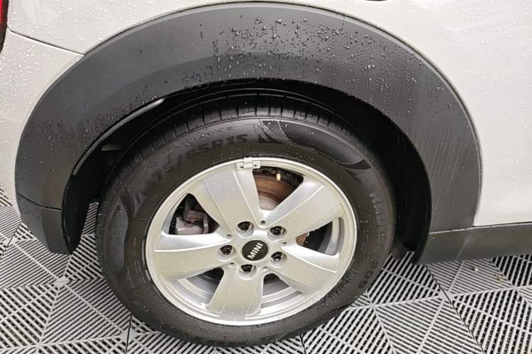 Used MINI 2014 1.2T ONE Right Rear Wheel Hub