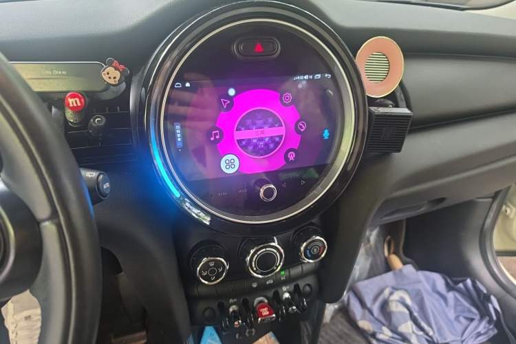 Used MINI 2014 1.2T ONE+ Audio And AC Panel