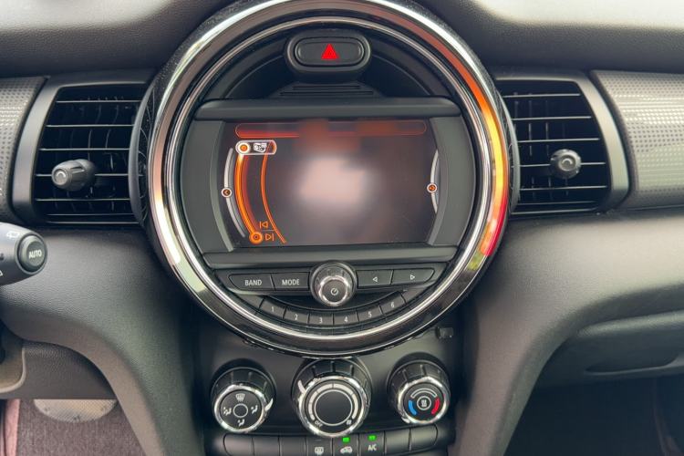 Used MINI 2014 1.5T COOPER Fun Audio And AC Panel