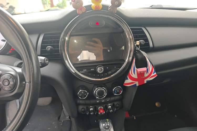 Used MINI 2014 1.2T ONE+ Audio And AC Panel