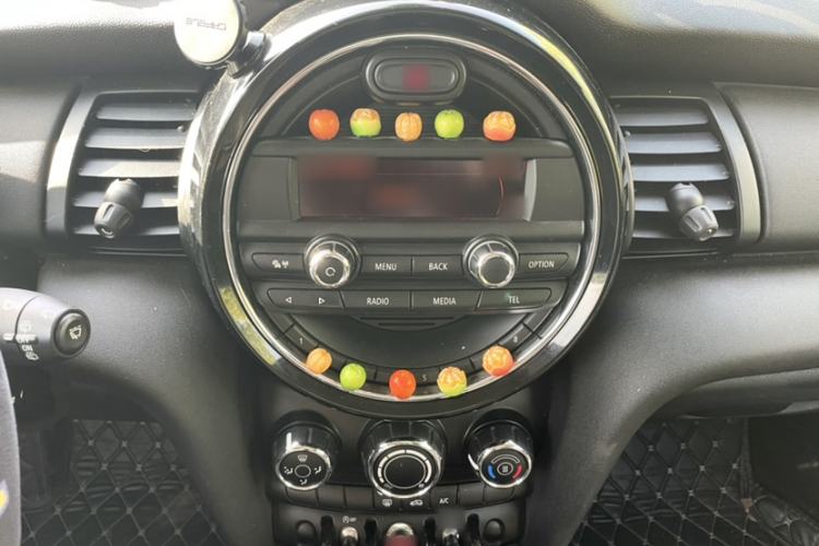 Used MINI 2014 1.2T ONE Audio And AC Panel