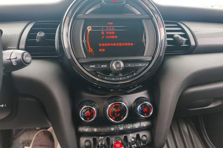 Used MINI 2014 1.5T COOPER Excitement Audio And AC Panel