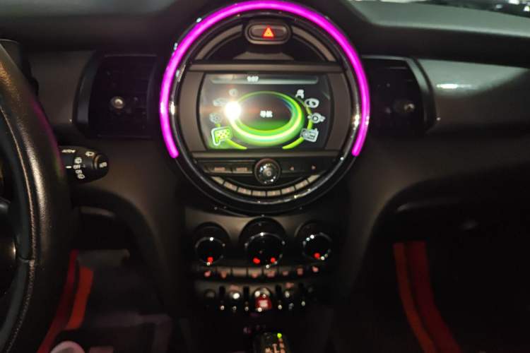Used MINI 2014 1.5T COOPER Fun Audio And AC Panel