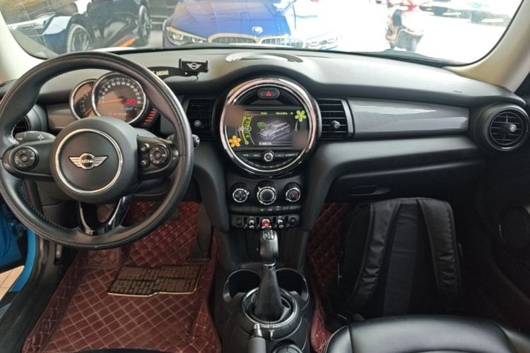 Used MINI 2014 1.5T COOPER Fun Center Console