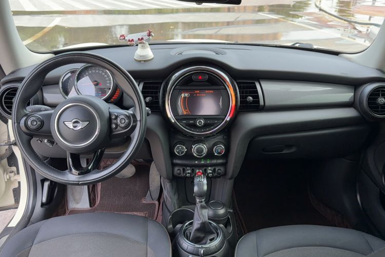 Used MINI 2014 1.5T COOPER Fun Center Console