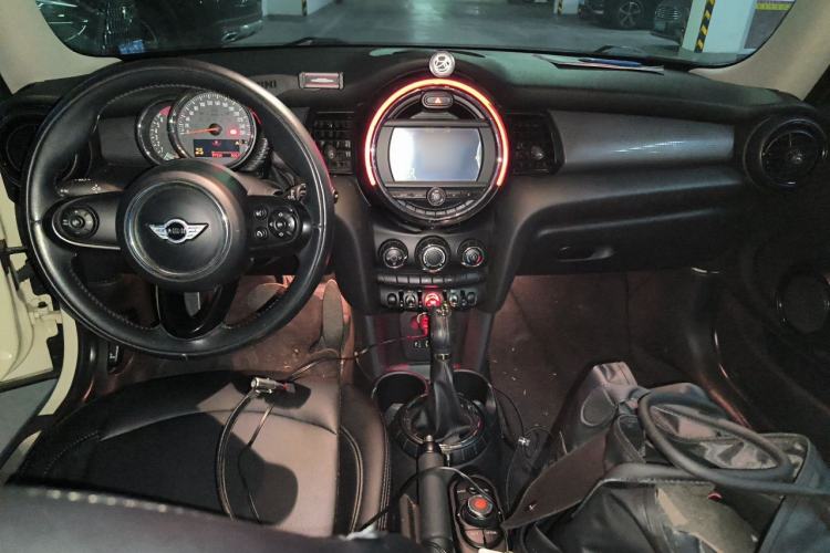 Used MINI 2014 1.5T COOPER Fun Center Console