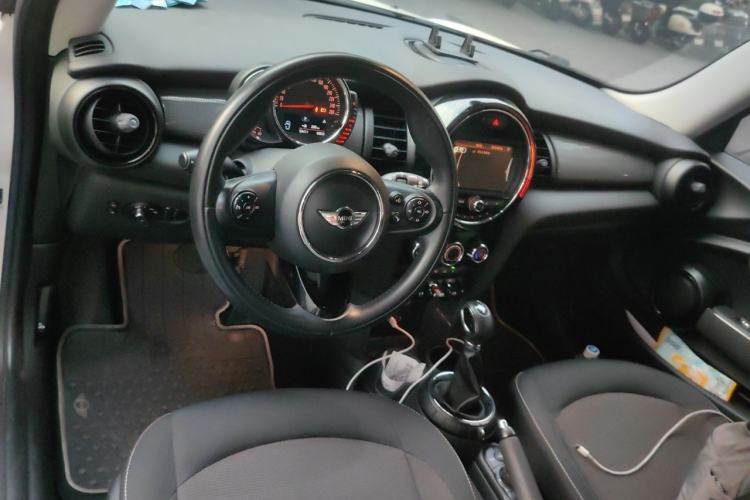 Used MINI 2014 1.5T COOPER Fun Center Console