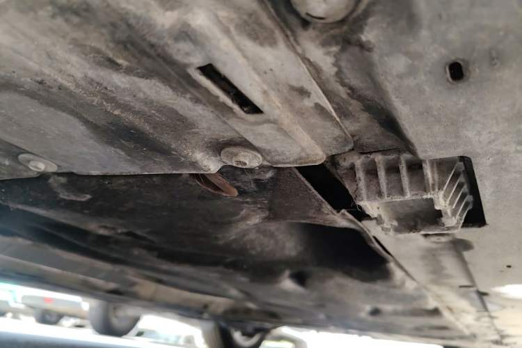 Used MINI 2014 1.5T COOPER Fun Chassis Front Left