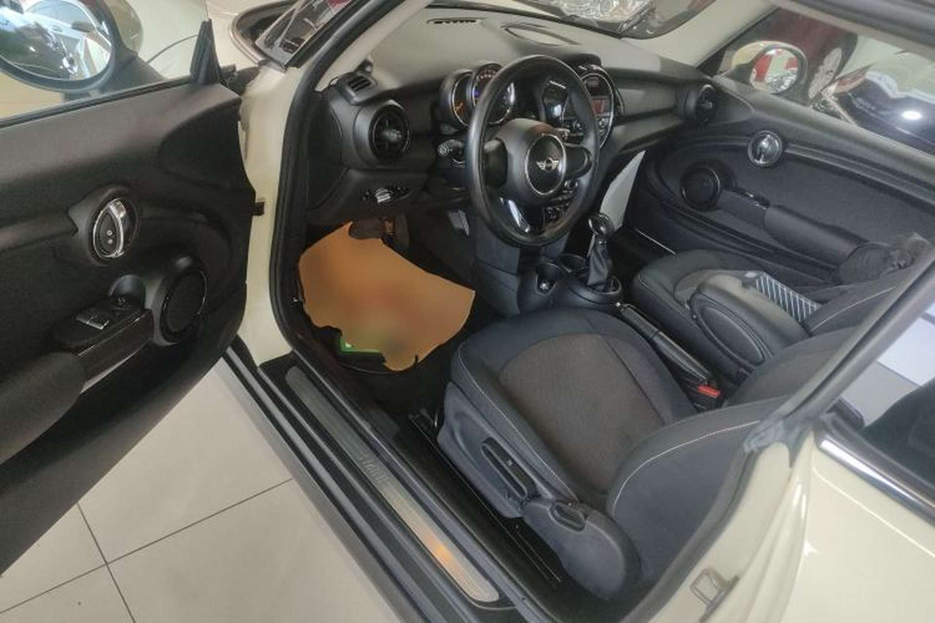 Used MINI 2014 1.2T ONE Driver Seat