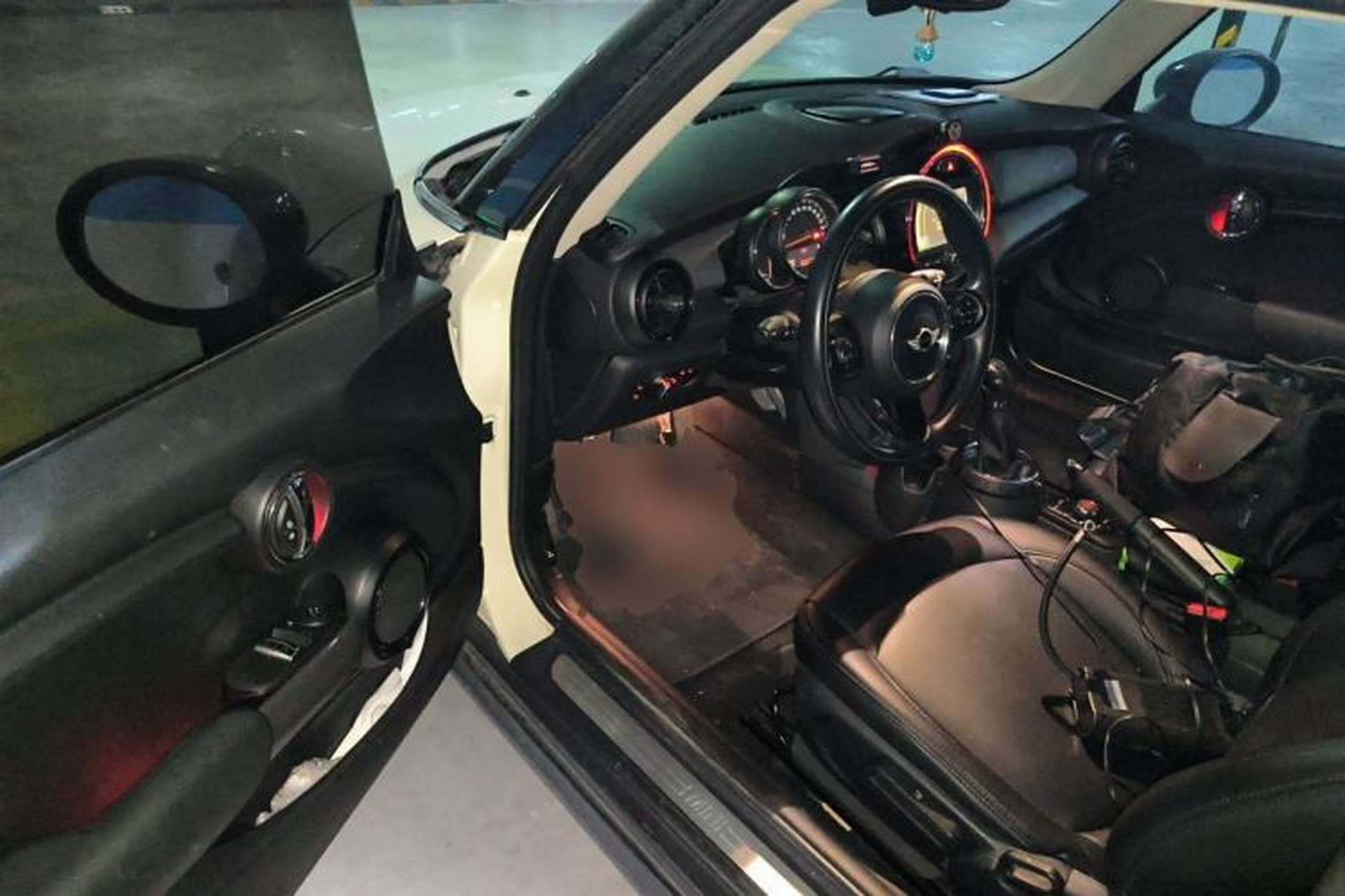 Used MINI 2014 1.5T COOPER Fun Driver Seat