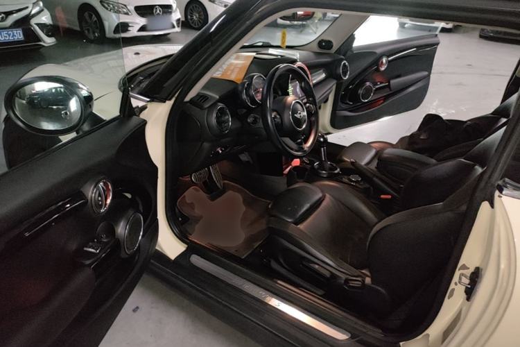 Used MINI 2014 2.0T COOPER S Excitement Driver Seat