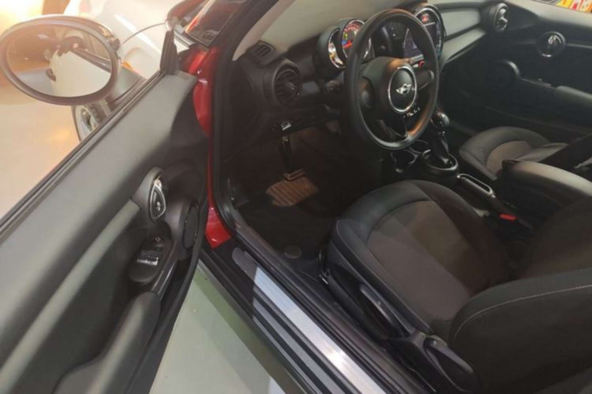 Used MINI 2014 1.2T ONE Driver Seat