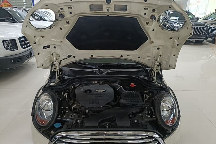 Used MINI 2014 1.2T ONE+ Engine Bay