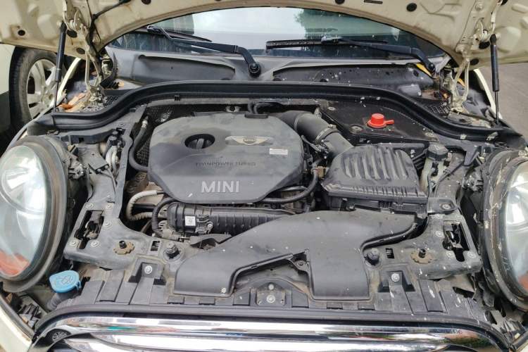 Used MINI 2014 1.5T COOPER Fun Engine Bay