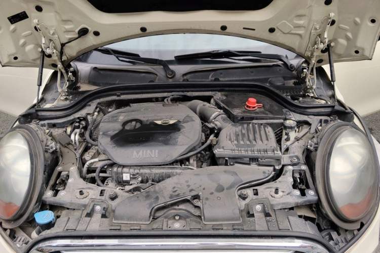 Used MINI 2014 1.5T COOPER Fun Engine Bay