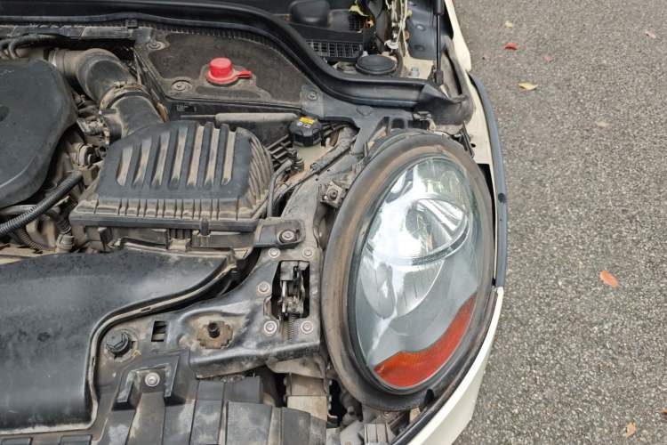 Used MINI 2014 1.5T COOPER Fun Engine Bay Left