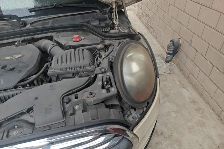 Used MINI 2014 1.2T ONE+ Engine Bay Left