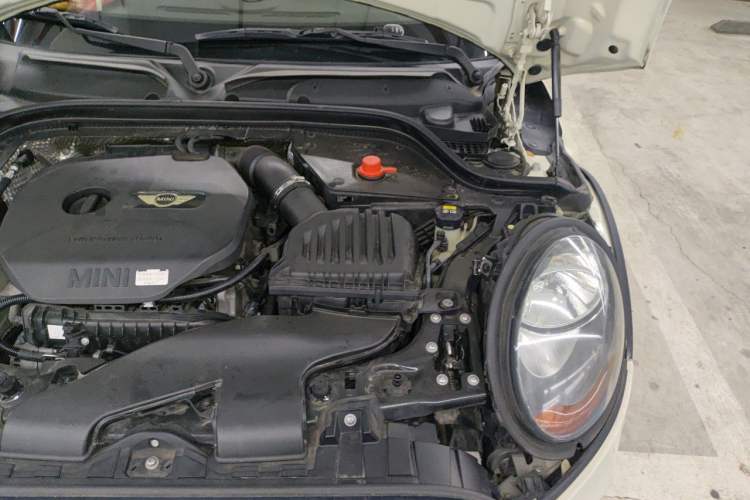 Used MINI 2014 1.2T ONE+ Engine Bay Left