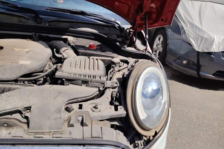Used MINI 2014 1.5T COOPER Fun Engine Bay Left