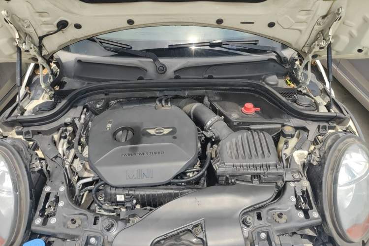 Used MINI 2014 1.5T COOPER Fun Engine Bay