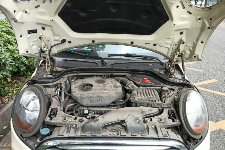 Used MINI 2014 1.5T COOPER Fun Engine Bay