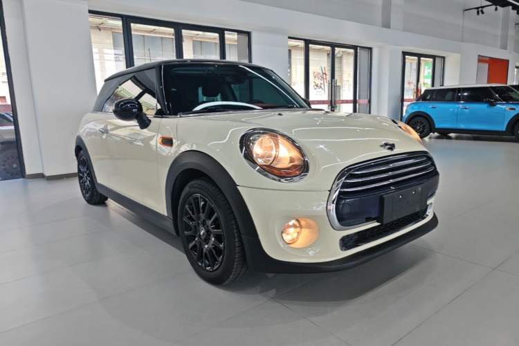 Used MINI 2014 1.5T COOPER Fun Exterior 1