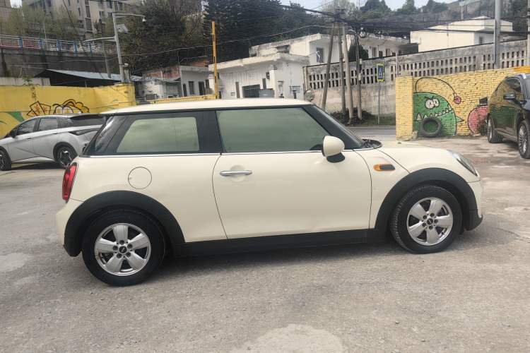 Used MINI 2014 1.2T ONE Exterior 10