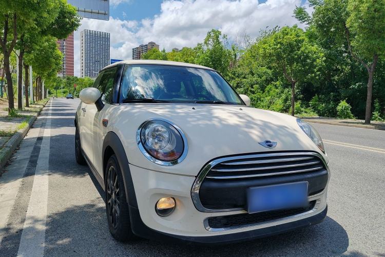Used MINI 2014 1.2T ONE+ Exterior 2