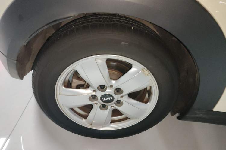 Used MINI 2014 1.2T ONE Exterior 2