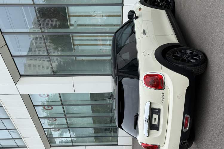 Used MINI 2014 1.5T COOPER Fun Exterior 4
