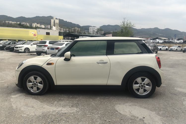 Used MINI 2014 1.2T ONE Exterior 4