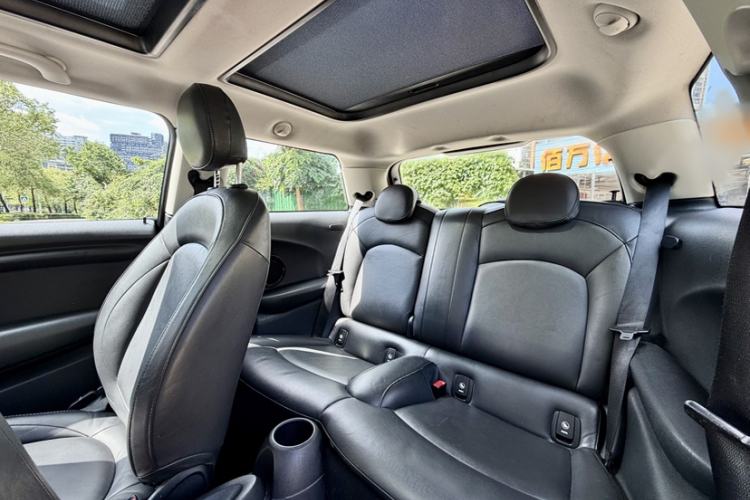Used MINI 2014 1.5T COOPER Fun Exterior 4