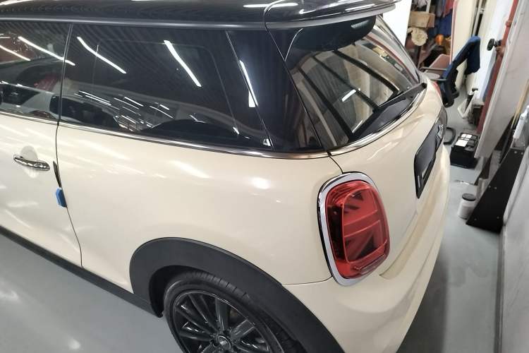 Used MINI 2014 2.0T COOPER S Fun Exterior 4
