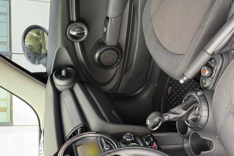 Used MINI 2014 1.5T COOPER Fun Exterior 5